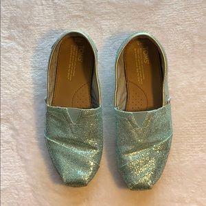 Toms blue sparkle women’s flats